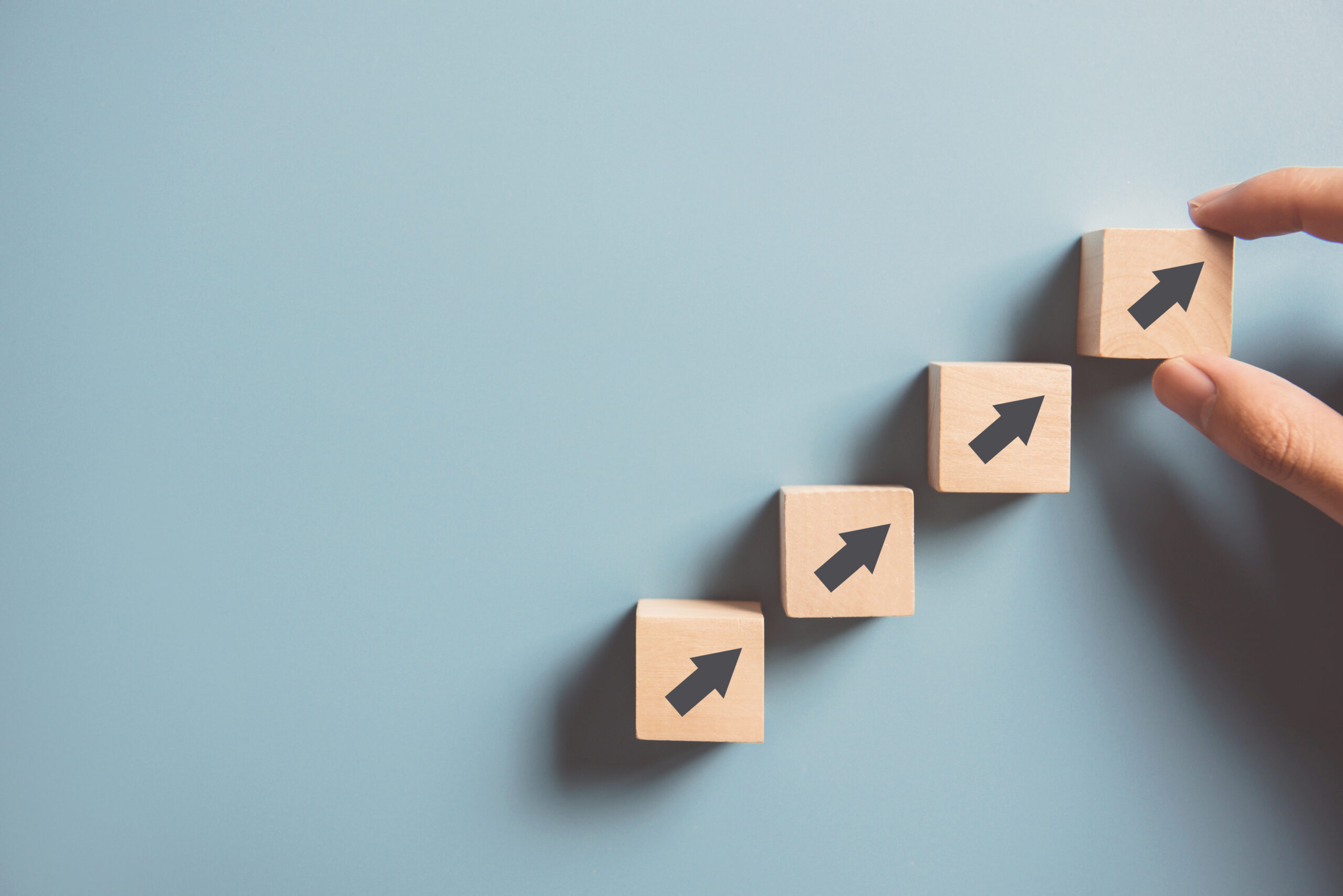 Business,Concept,Growth,Success,Process,,Close,Up,Woman,Hand,Arranging Business,Concept,Growth,Success,Process,,Close,Up,Woman,Hand,Arranging