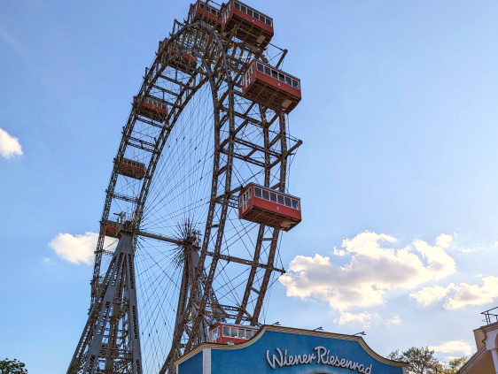 1682753003844 1682753003844